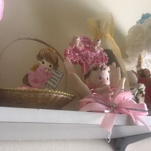 Meet your Posher, Connie